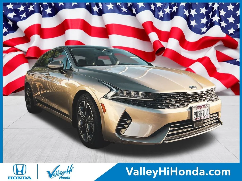 2021 Kia Optima EX FWD's photo