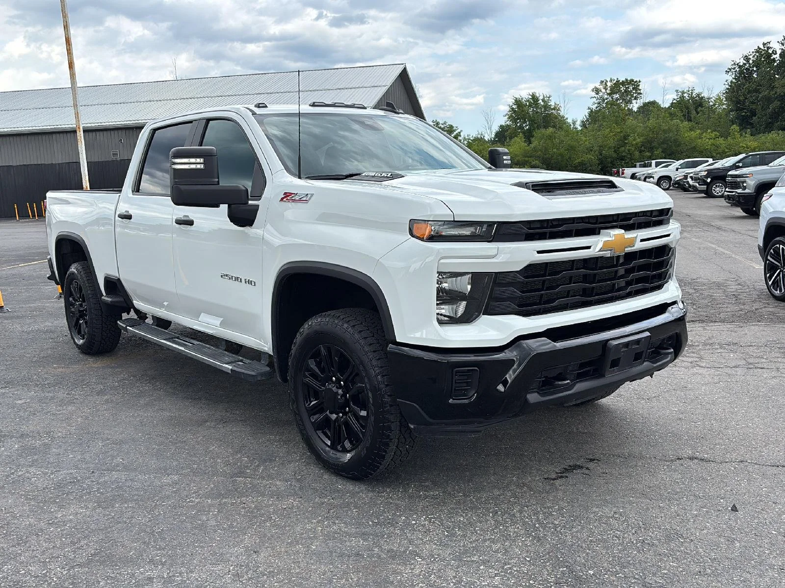 Used 2024 Summit White Chevrolet Custom image 11