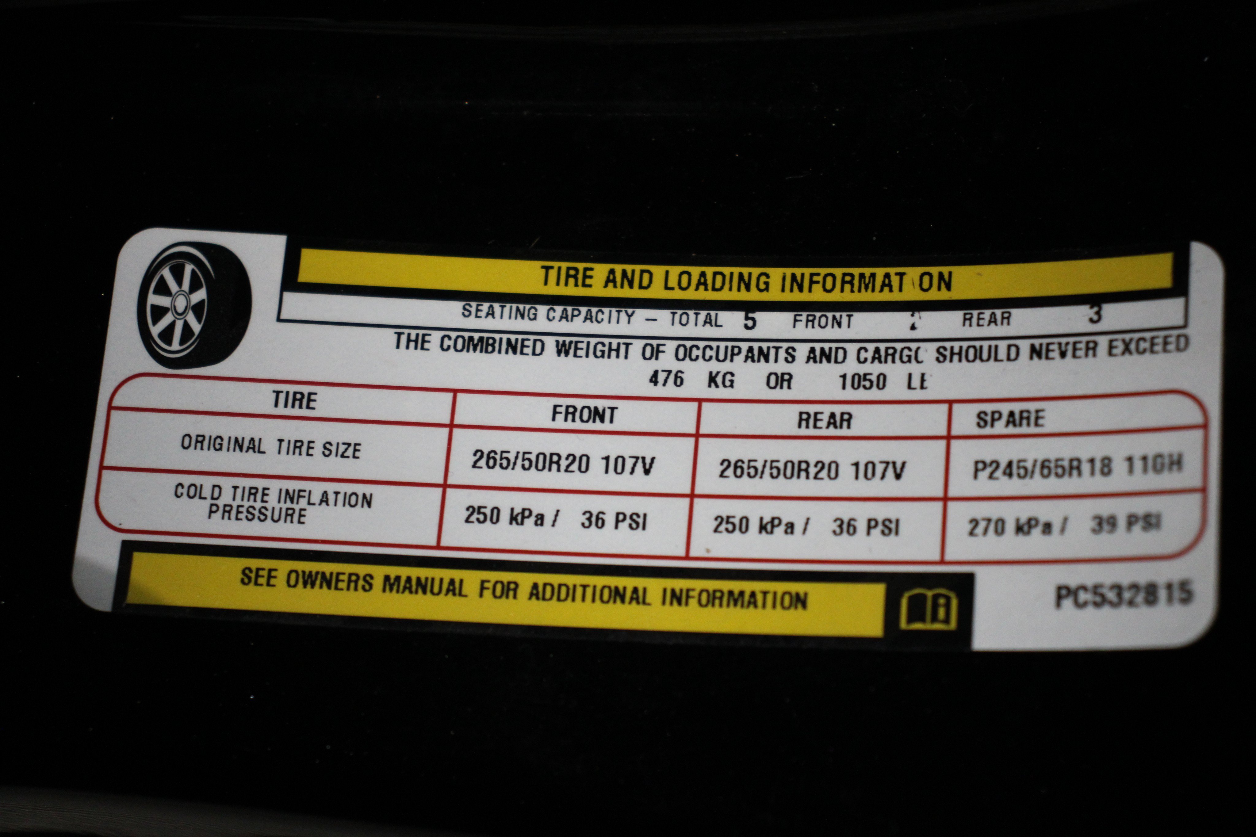 Used 2023 Diamond Black Crystal Pearlcoat Jeep Limited image 40