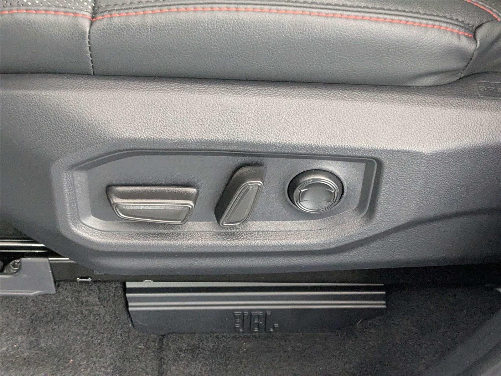 2025 Toyota Tundra TRD Pro - Photo 13
