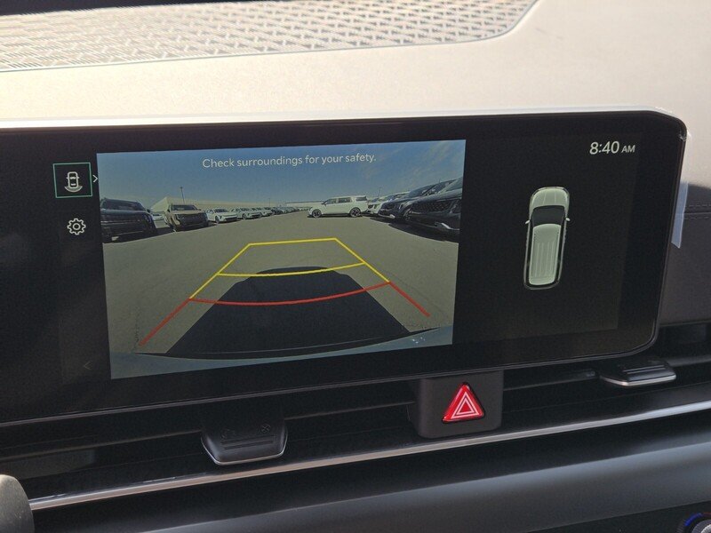 New 2026 Snow White Pearl Kia LXS image 14