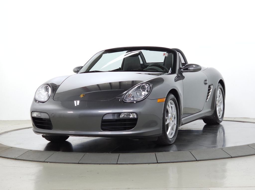 Used 2008 Meteor Gray Metallic Porsche Base image 5