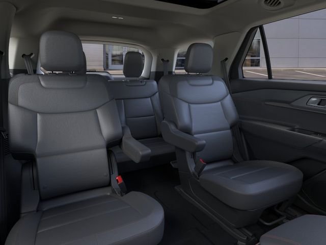 New 2026 Space White Metallic Ford Active image 11