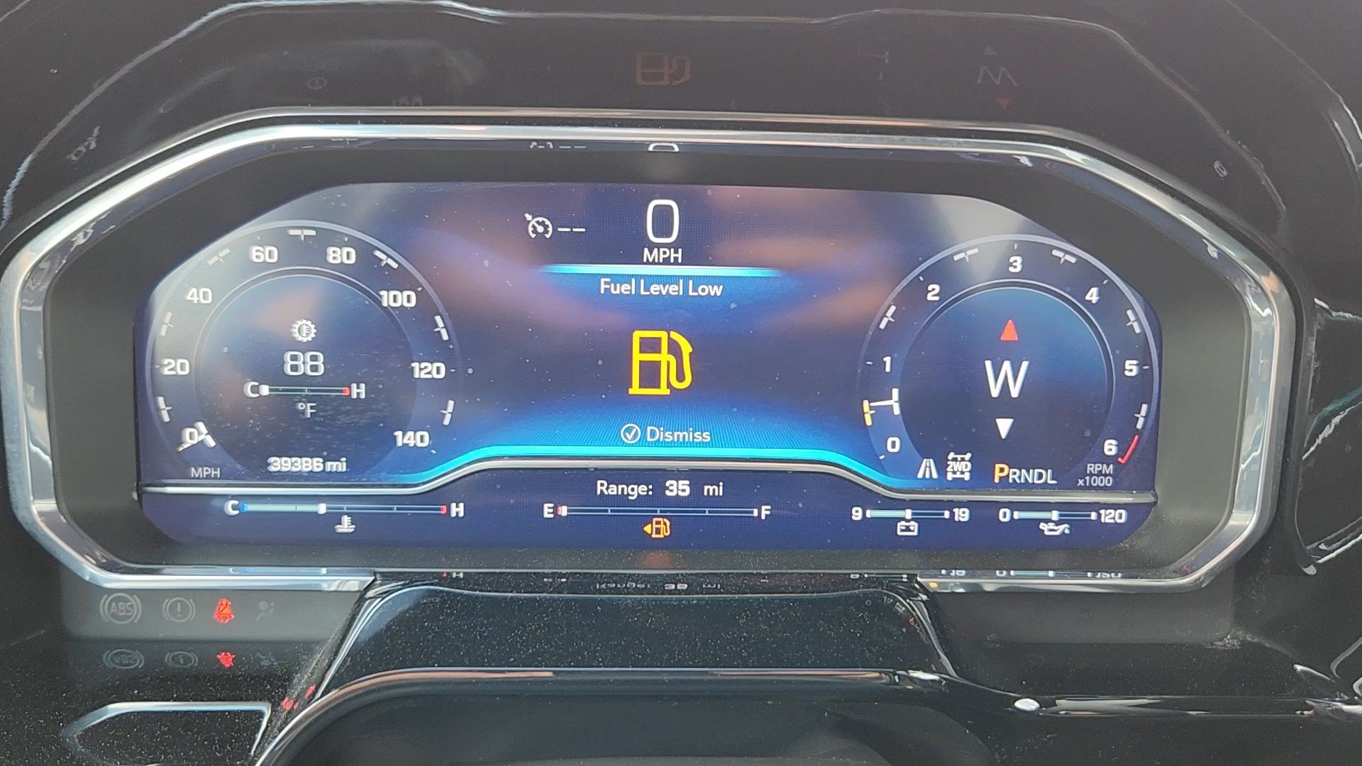 2025 Chevrolet Silverado 1500 LT - Photo 11
