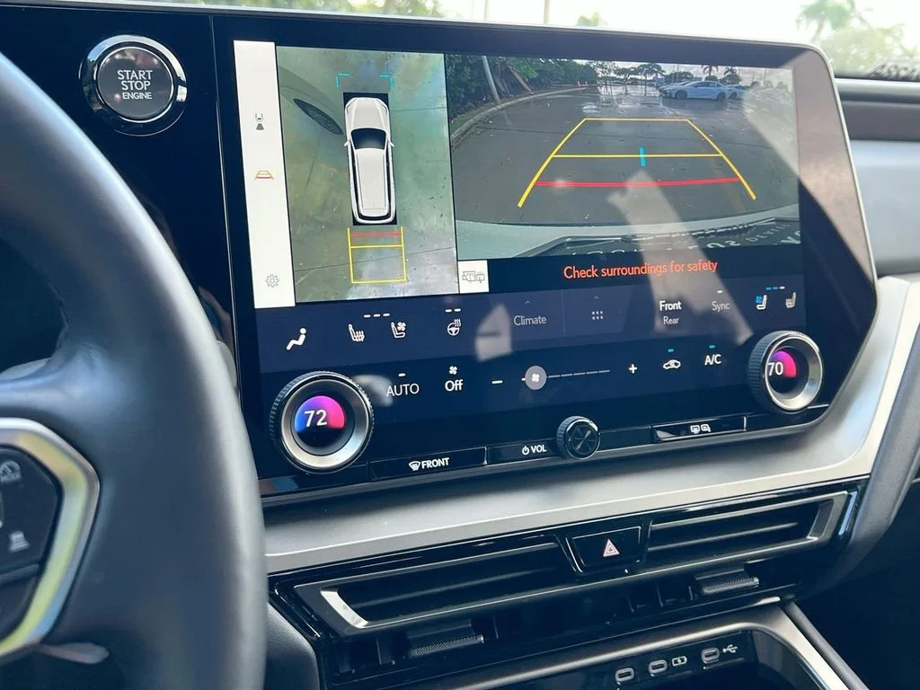 2025 Lexus TX Premium - Photo 16