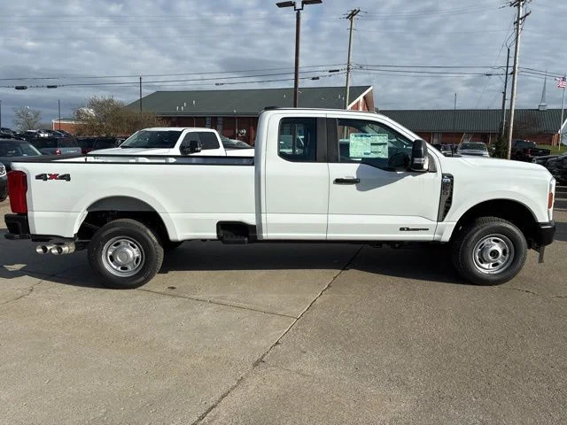New 2026 Oxford White Ford F-250® XL image 9