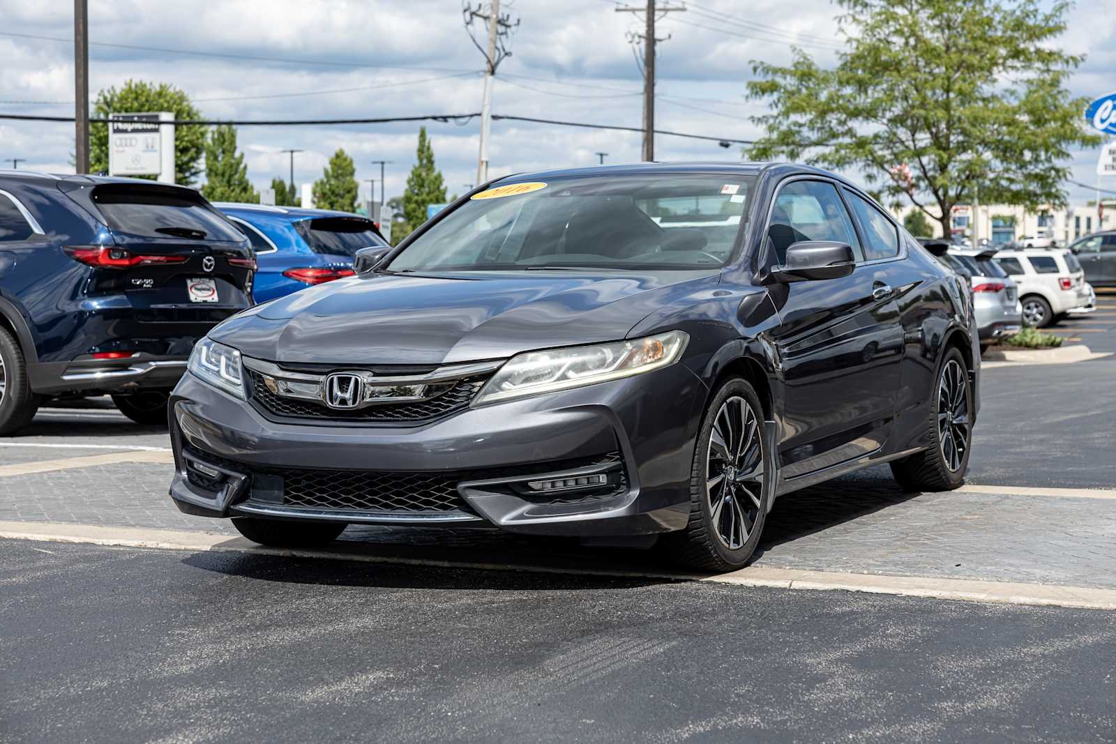 Used 2016 Modern Steel Metallic Honda EX image 3