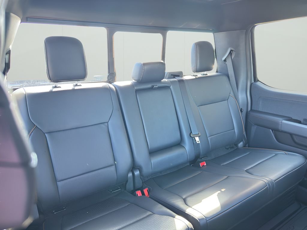 2025 Ford F-150 Lariat - Photo 6