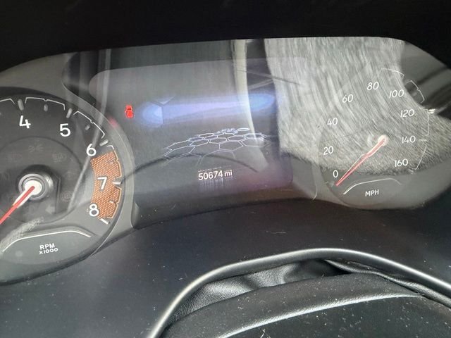 Used 2024 White Jeep Latitude image 5