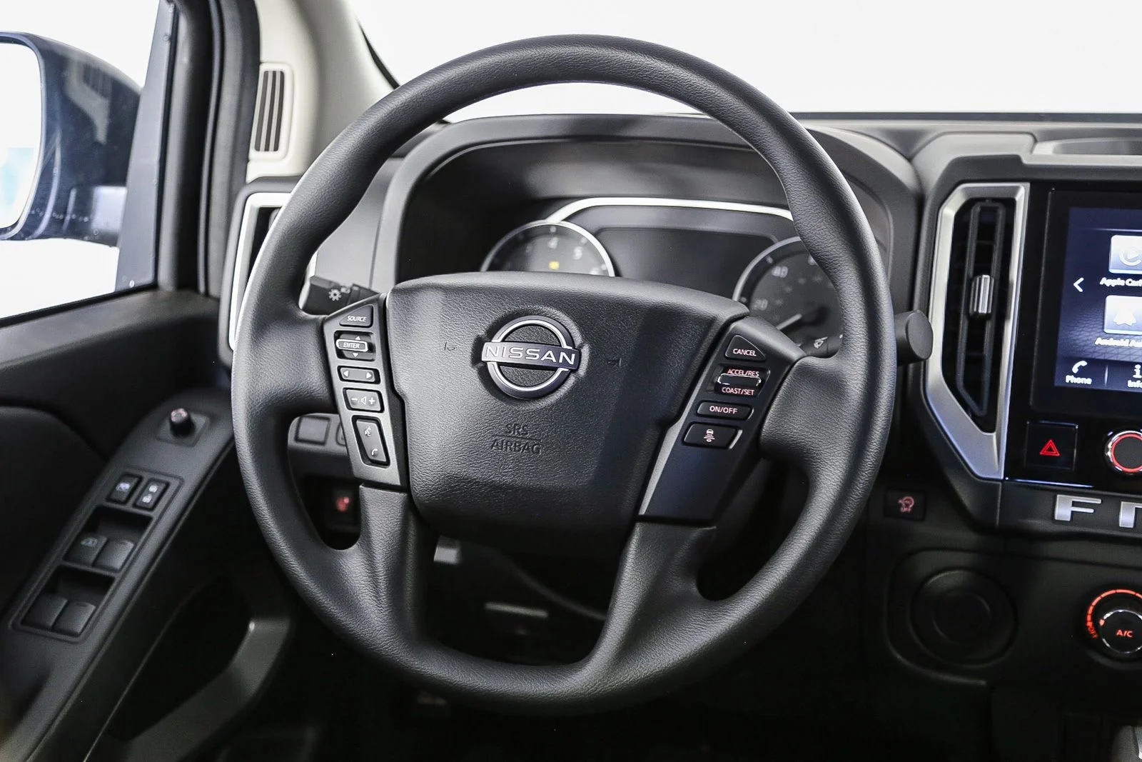 New 2025 White Nissan SV image 30
