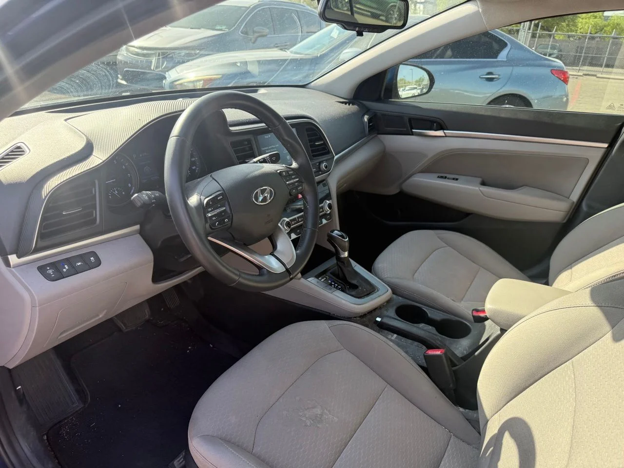 Used 2020 Lakeside Blue Hyundai Value Edition image 13