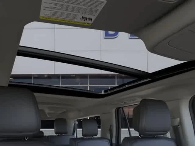 New 2026 Agate Black Metallic Ford MAX Platinum® image 46