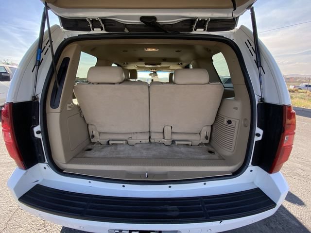Used 2007 Summit White Chevrolet LT image 24