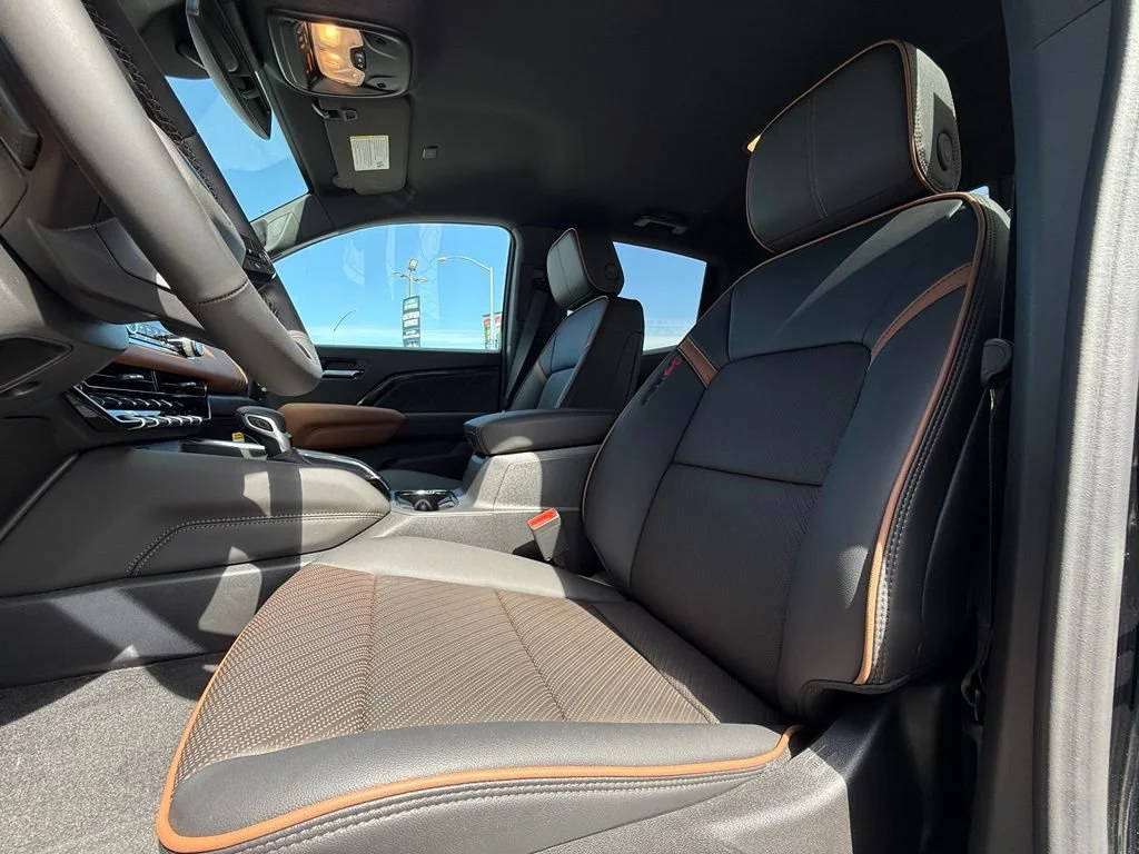 New 2026 Onyx Black GMC AT4 image 30