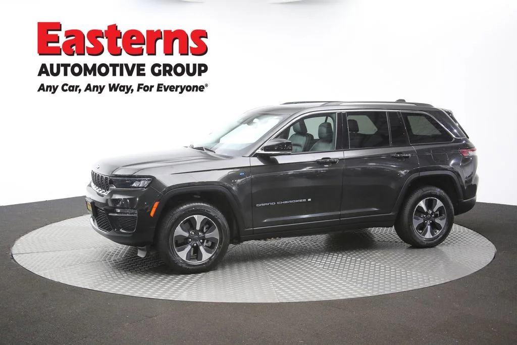 Used 2024 Brown Jeep 4xe image 57