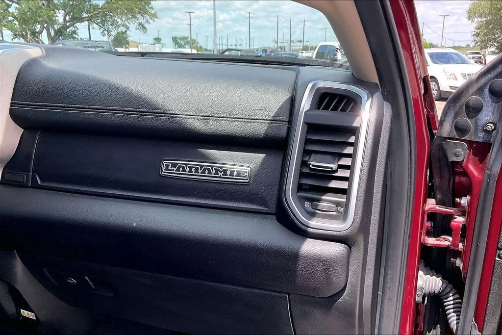 Used 2022 Red Ram Laramie image 23