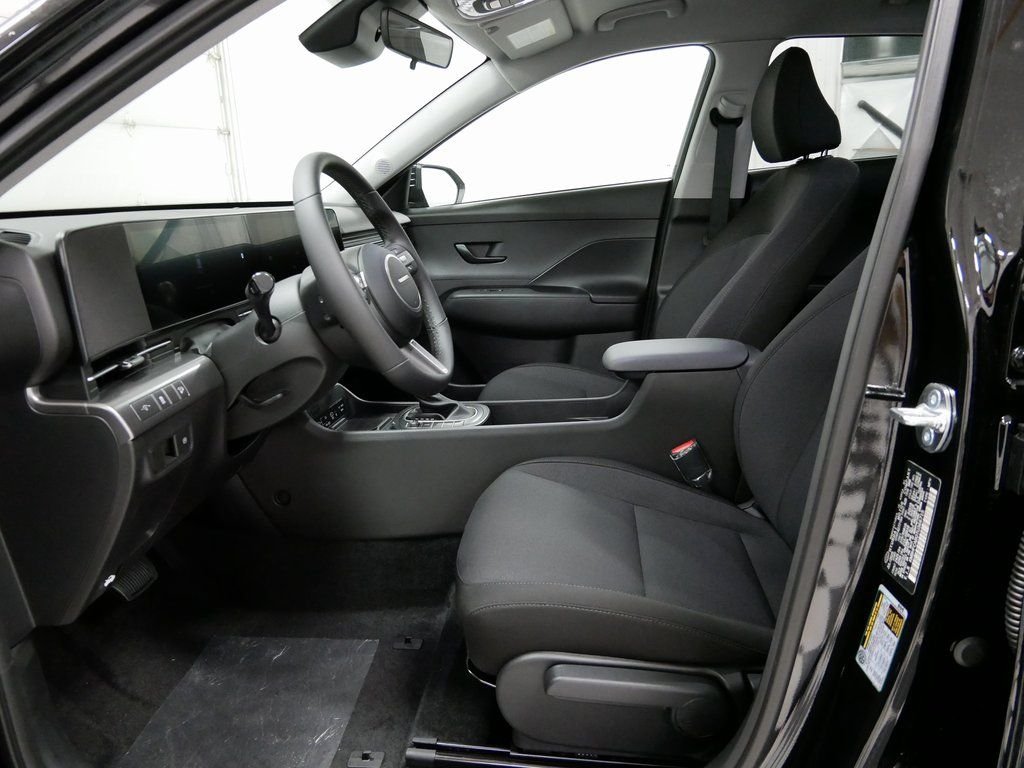 Certified Used 2026 Black Hyundai SEL Sport image 7