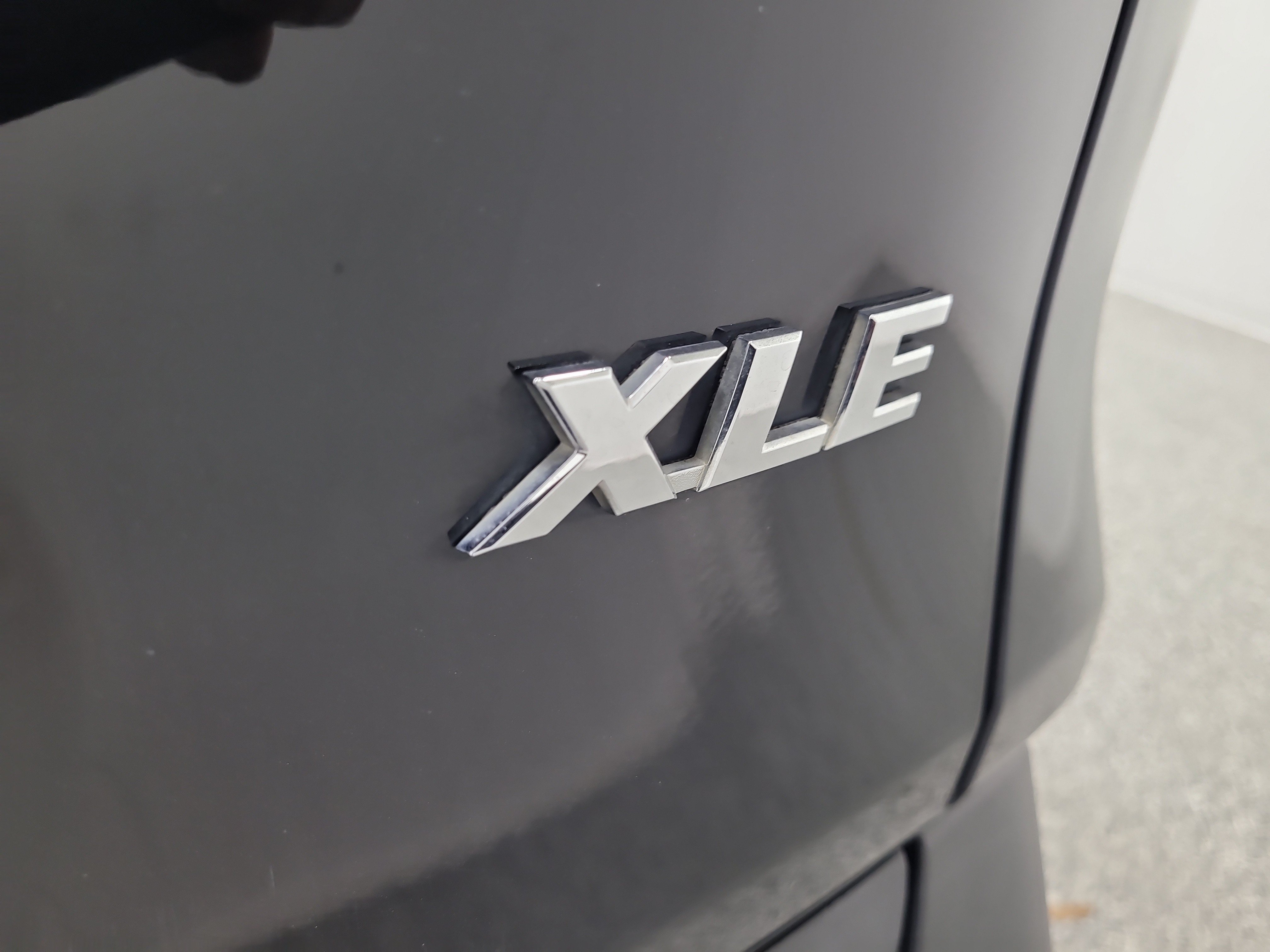Used 2021 Black Toyota XLE image 6