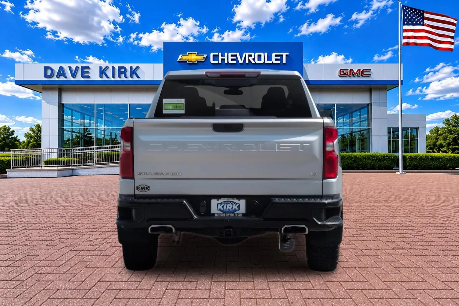 Used 2020 SILVER ICE METALLIC Chevrolet LT Trail Boss image 4