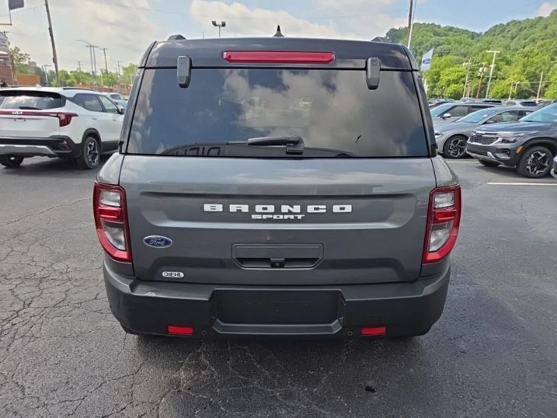 Used 2021 Gray Ford Outer Banks image 6