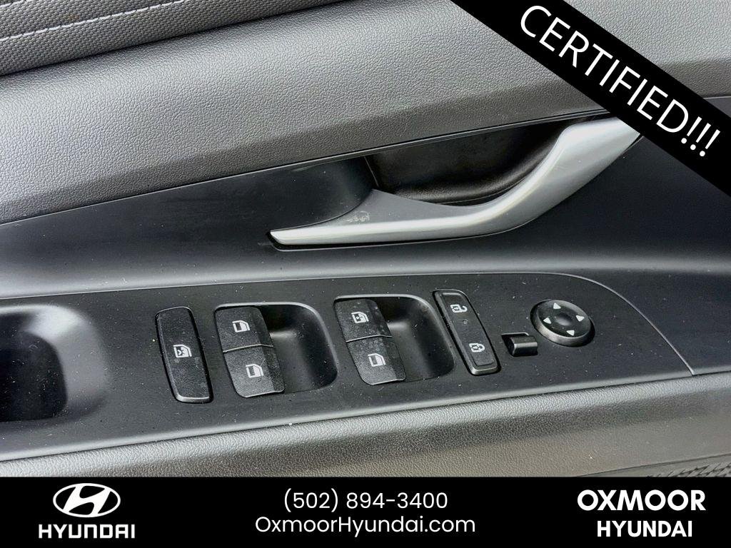 2024 Hyundai Elantra SEL - Photo 18