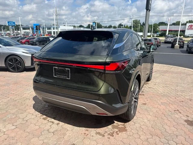 New 2026 Nori Green Pearl Lexus PREMIUM PLUS image 8