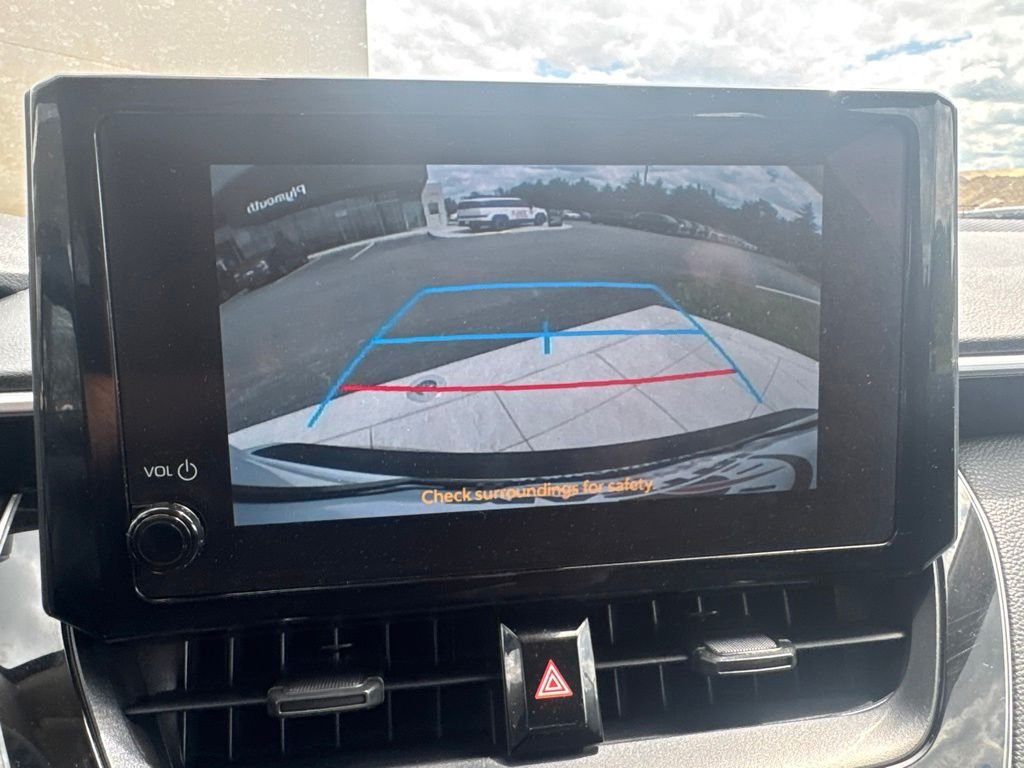 Used 2024 White Toyota LE image 25
