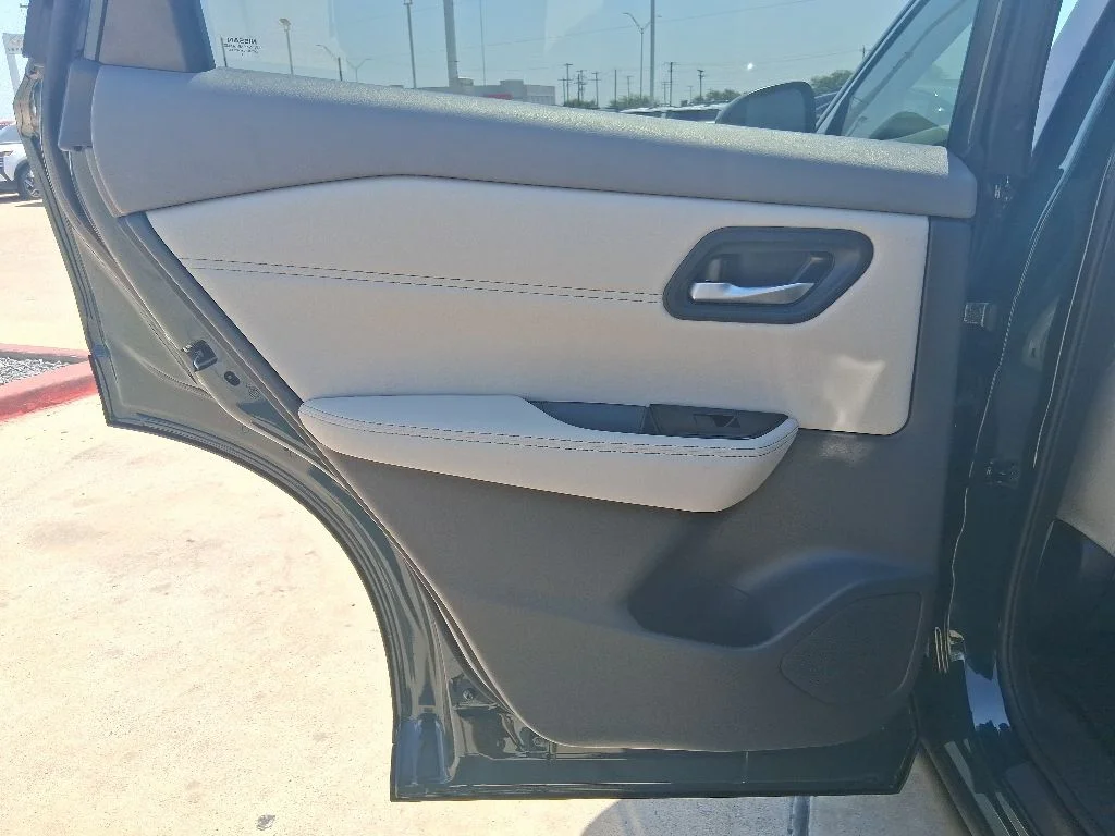 New 2026 Obsidian Green Pearl Nissan Dark Armor™ image 26
