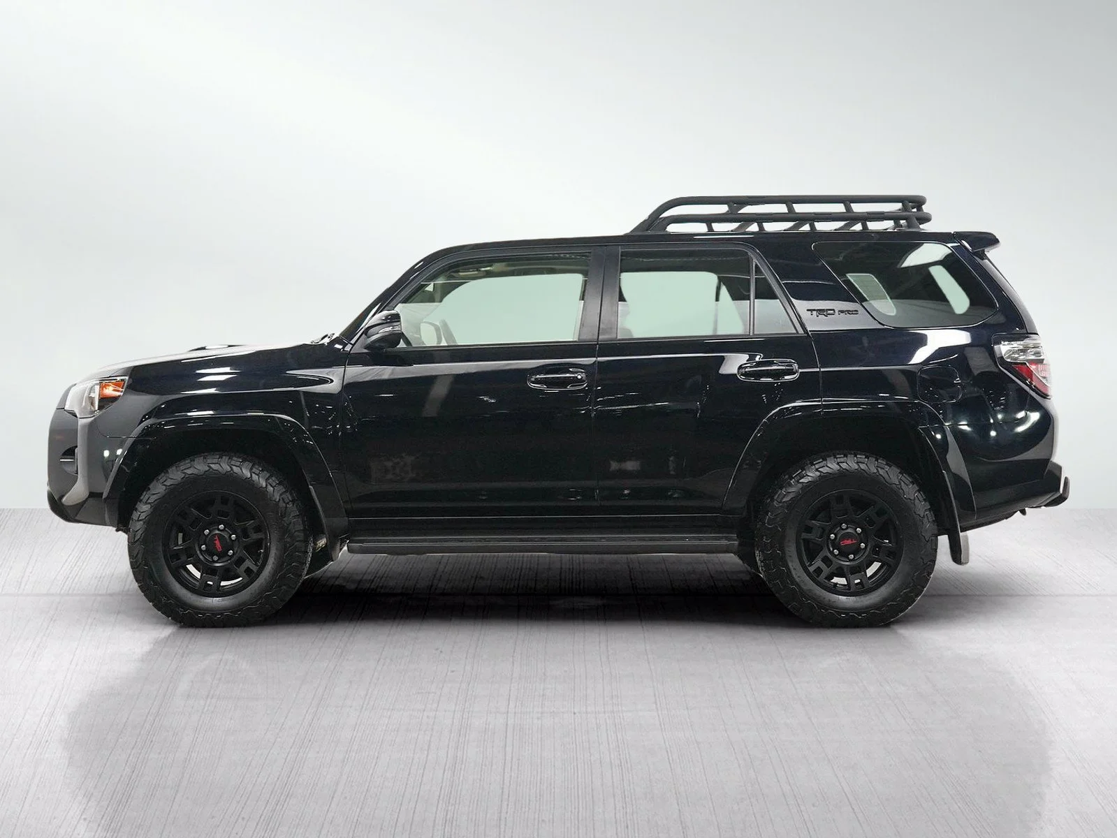 Used 2019 Toyota 4Runner SR5 with VIN JTEBU5JR8K5726519 for sale in Bloomington, Minnesota