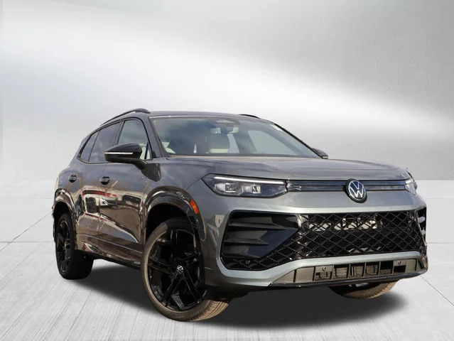 2026 Volkswagen Tiguan 2.0T SE R-Line Black