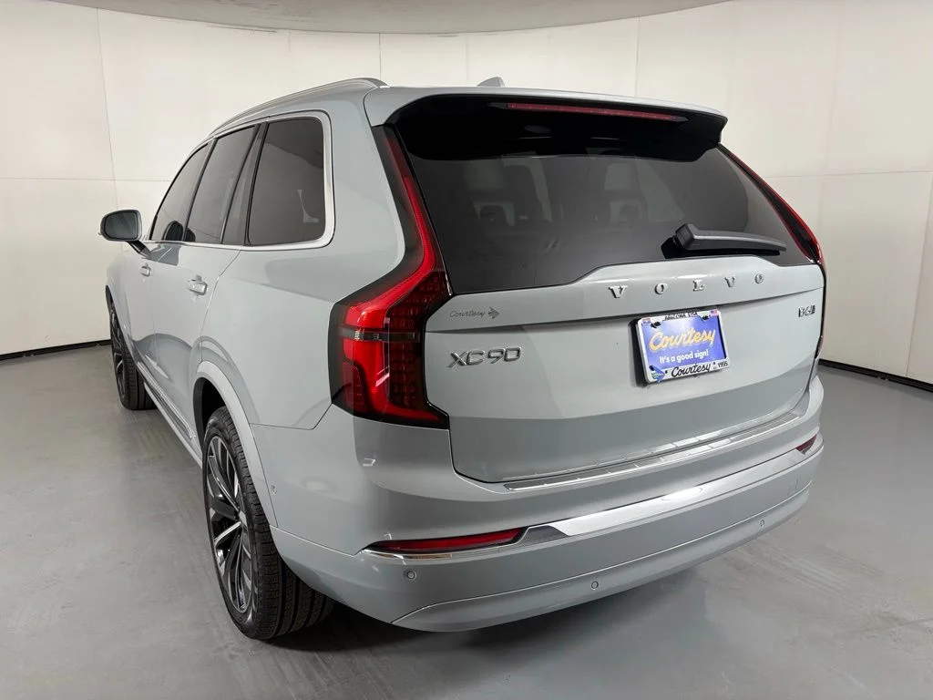 New 2026 Vapour Grey Volvo Ultra image 6