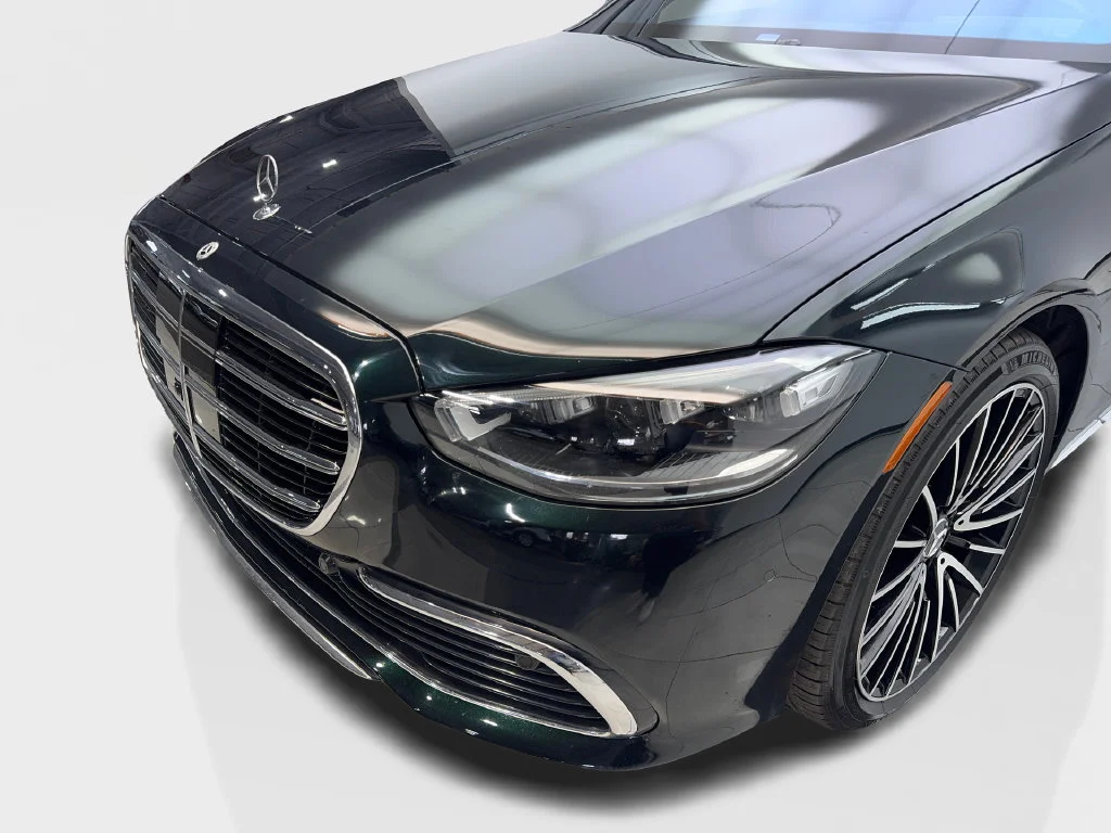 Used 2023 Green Mercedes-Benz S 500 image 18