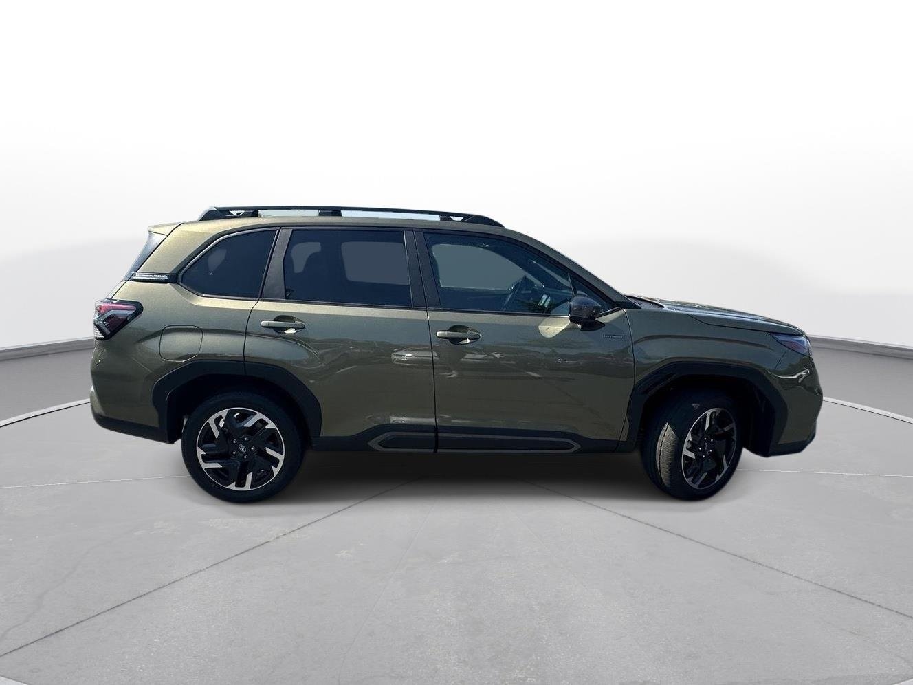 Used 2026 Autumn Green Metallic Subaru Limited Hybrid image 5
