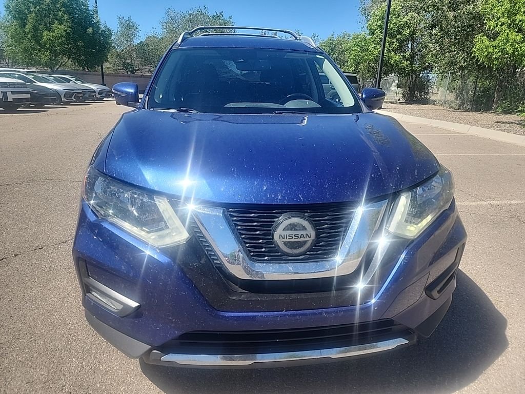 Used 2018 Blue Nissan SL image 2