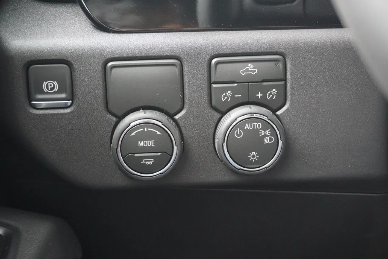 2026 Chevrolet Silverado 1500 LT - Photo 39