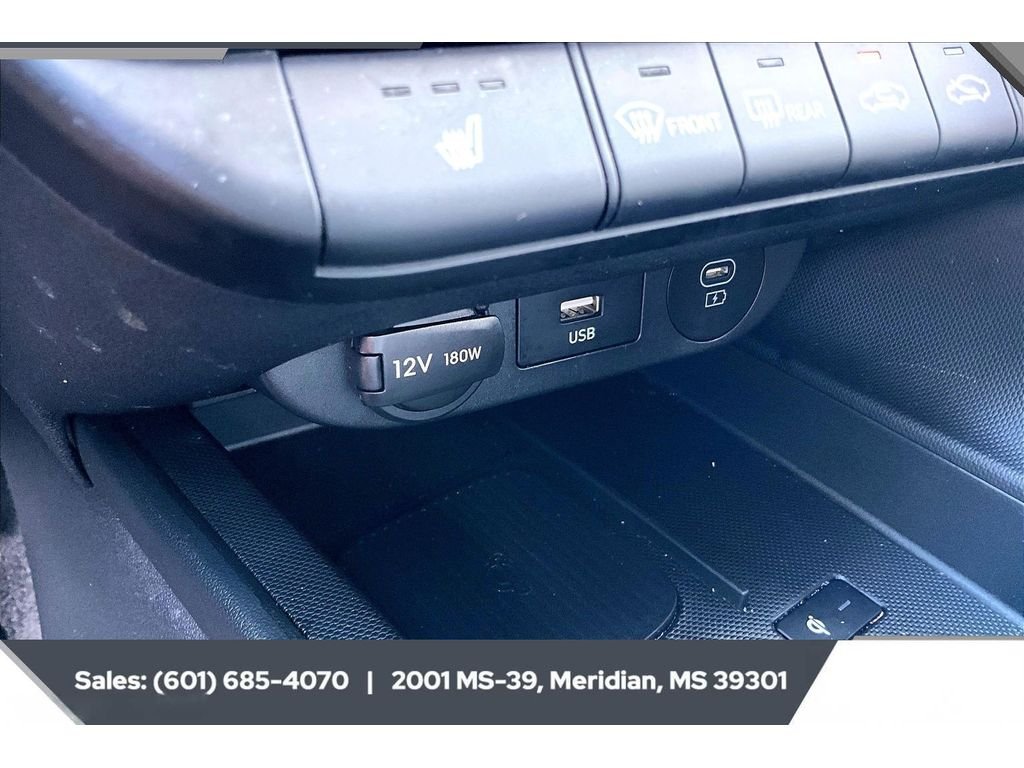Used 2024 Ultimate Red Hyundai SEL image 23