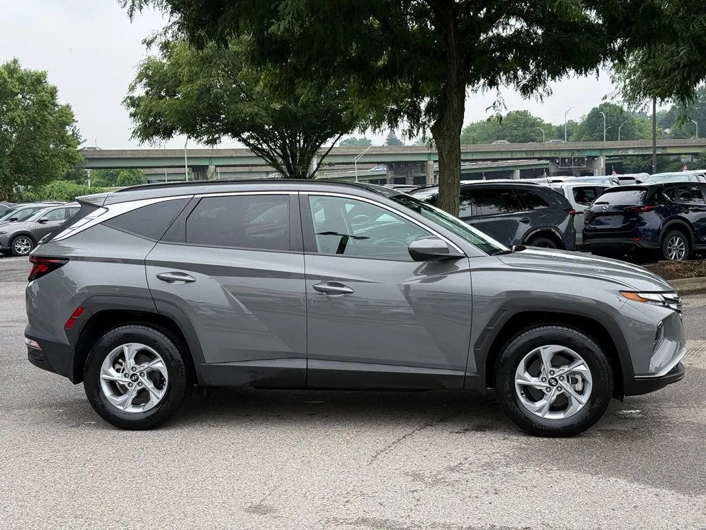 Used 2024 Gray Hyundai SEL image 11