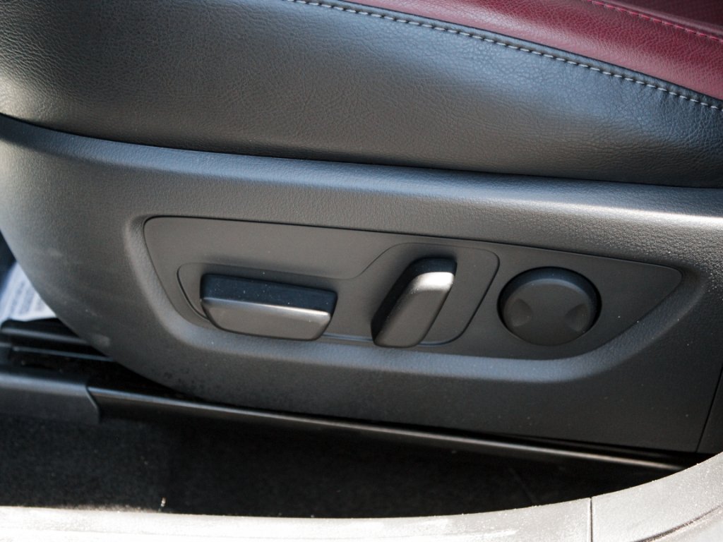 Used 2026 Polymetal Gray Metallic Mazda Premium image 10