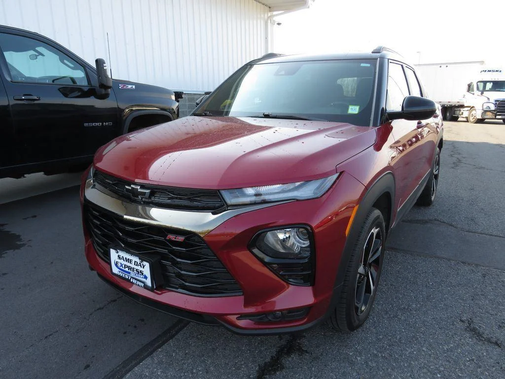 Used 2021 Scarlet Red Metallic Chevrolet RS image 13