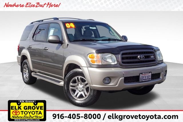 2004 Toyota Sequoia SR5