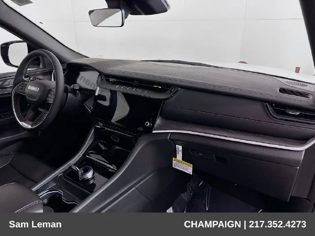 New 2026 White Jeep Limited image 28