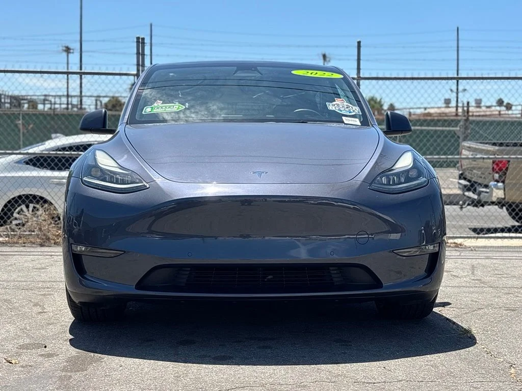 Used 2022  Tesla Performance image 29