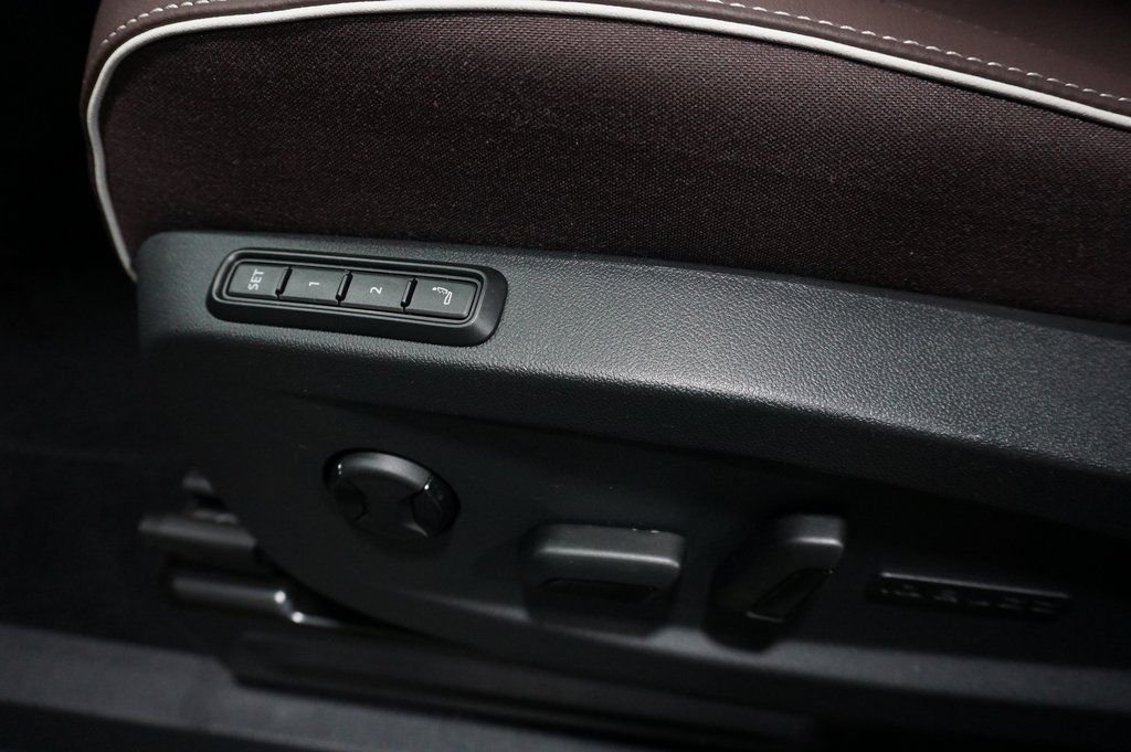 2025 Volkswagen ID. Buzz PRO S - Photo 30