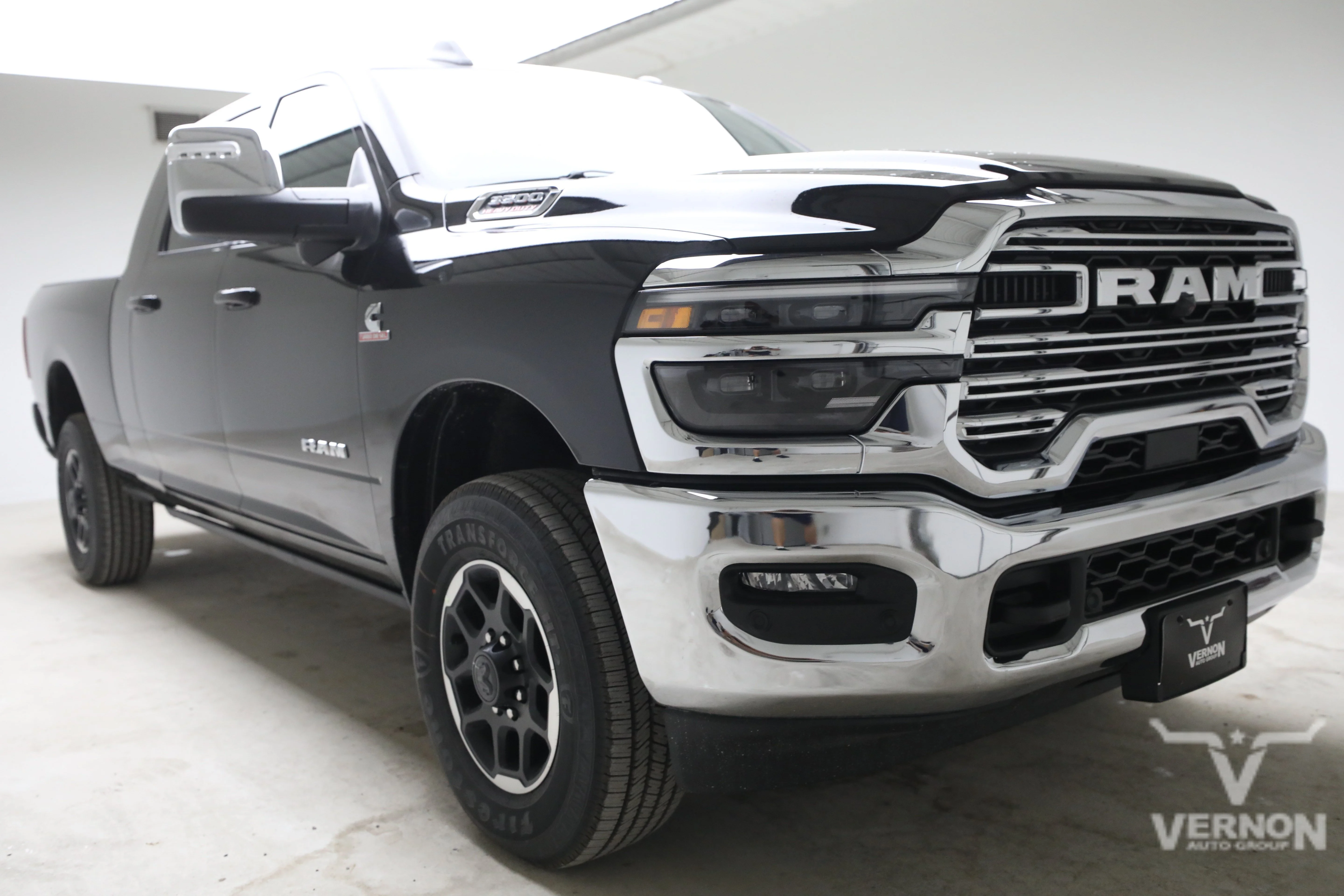 New 2026 Ram 3500 SRW Laramie Mega Cab 4x4