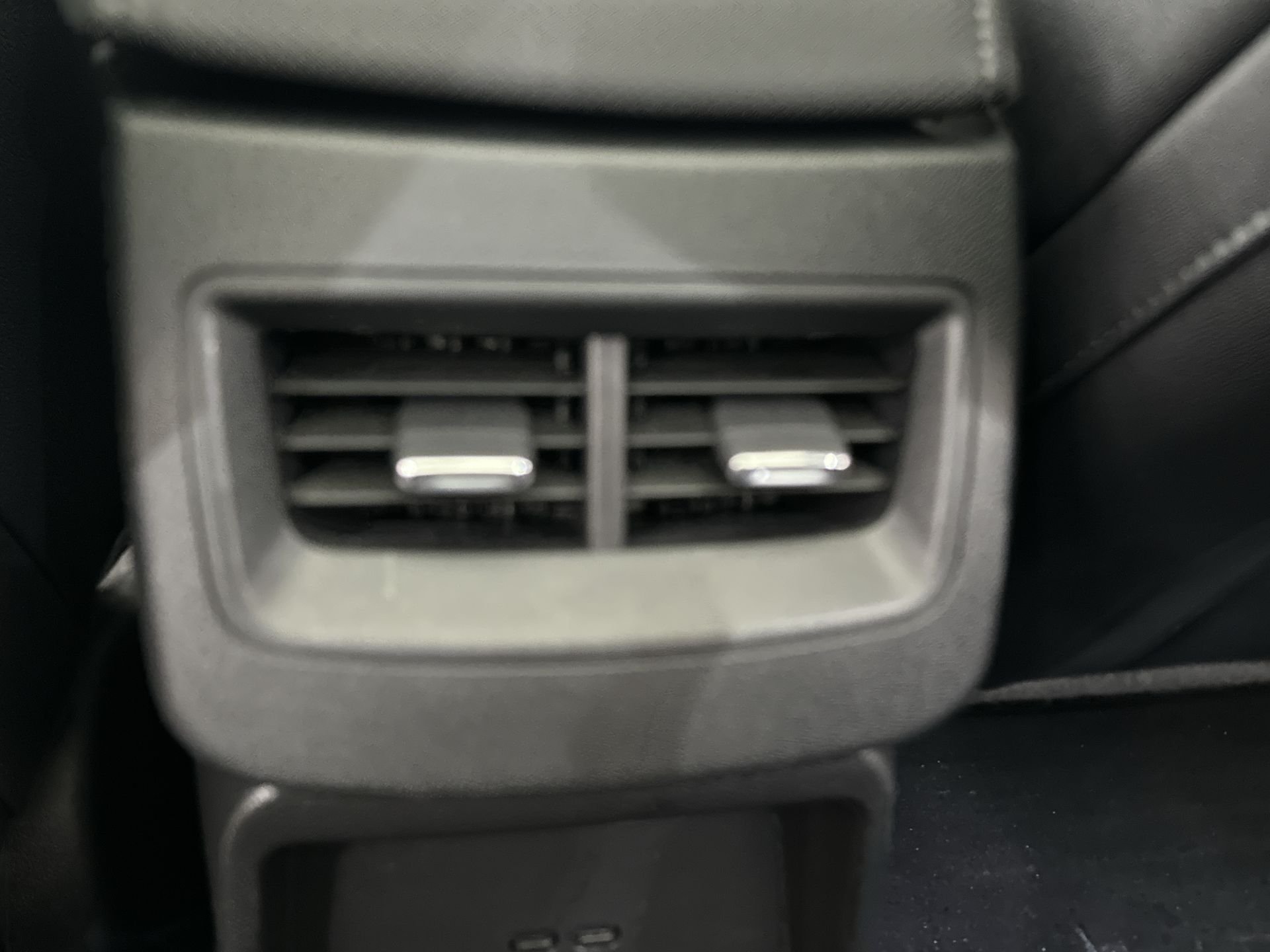 2025 Chevrolet Equinox EV RS - Photo 78