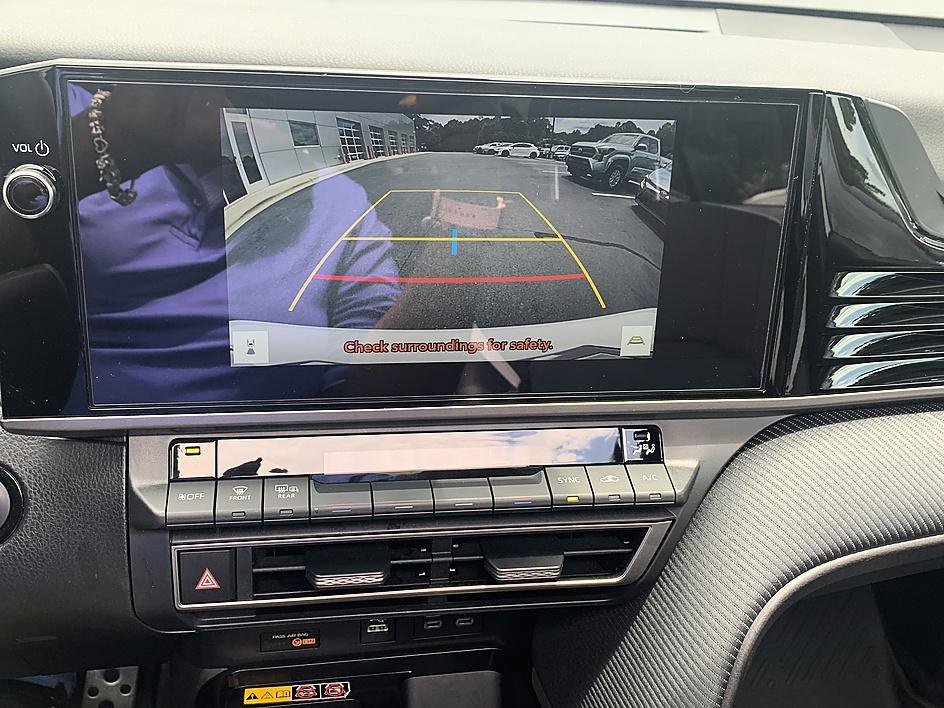Certified Used 2025 Ice Toyota SE image 16
