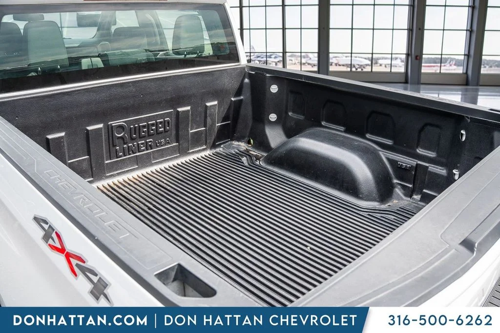 Used 2019 White Chevrolet WT image 25