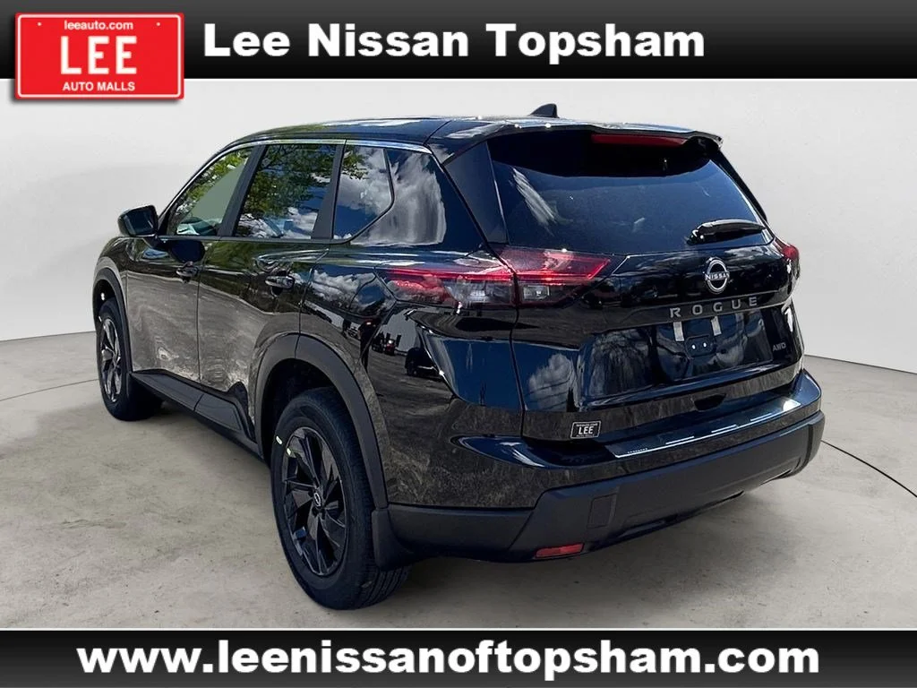 New 2026 Super Black Nissan SV image 3