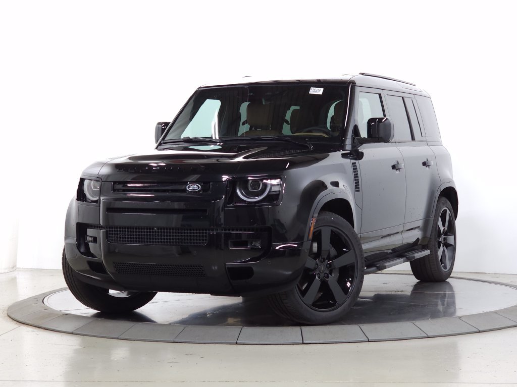 New 2026 Santorini Black Land Rover X-Dynamic SE image 1