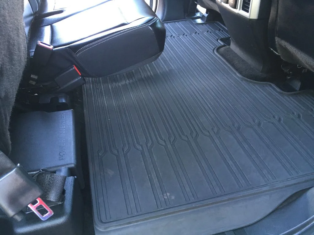 Used 2018 White Ford Lariat image 31